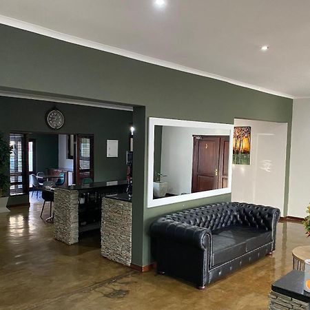 37 On Anderson Villa Pretoria-Noord Kültér fotó